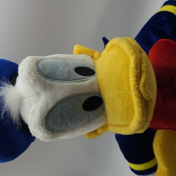 💥💥 3 for $60💥💥 Disney Store Donald Duck Plush Toy - Picture 3 of 4